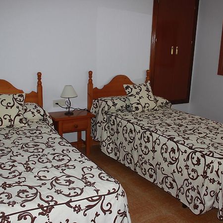 Pension Algarrobena Альгарробо Экстерьер фото