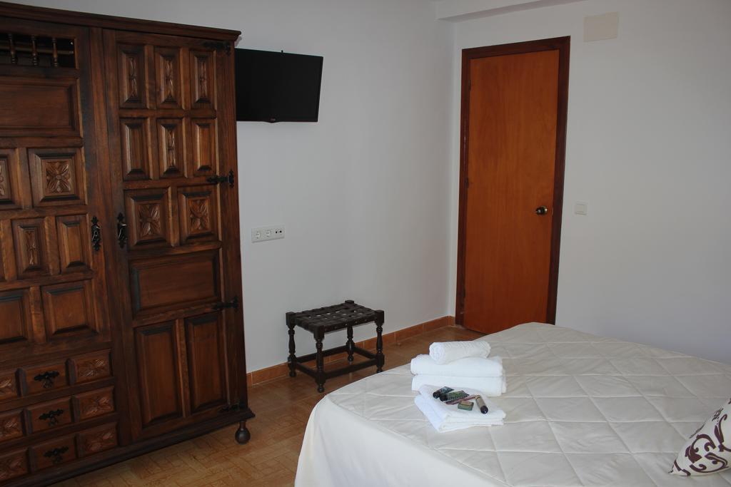 Pension Algarrobena Альгарробо Номер фото